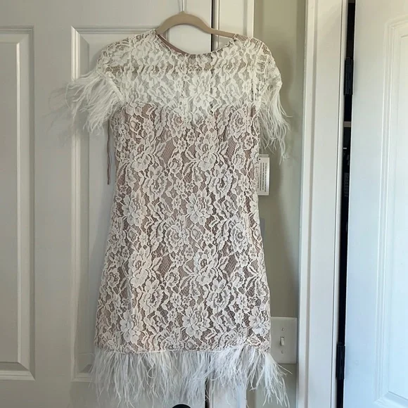 White feather trim dress - Picture 2 of 8